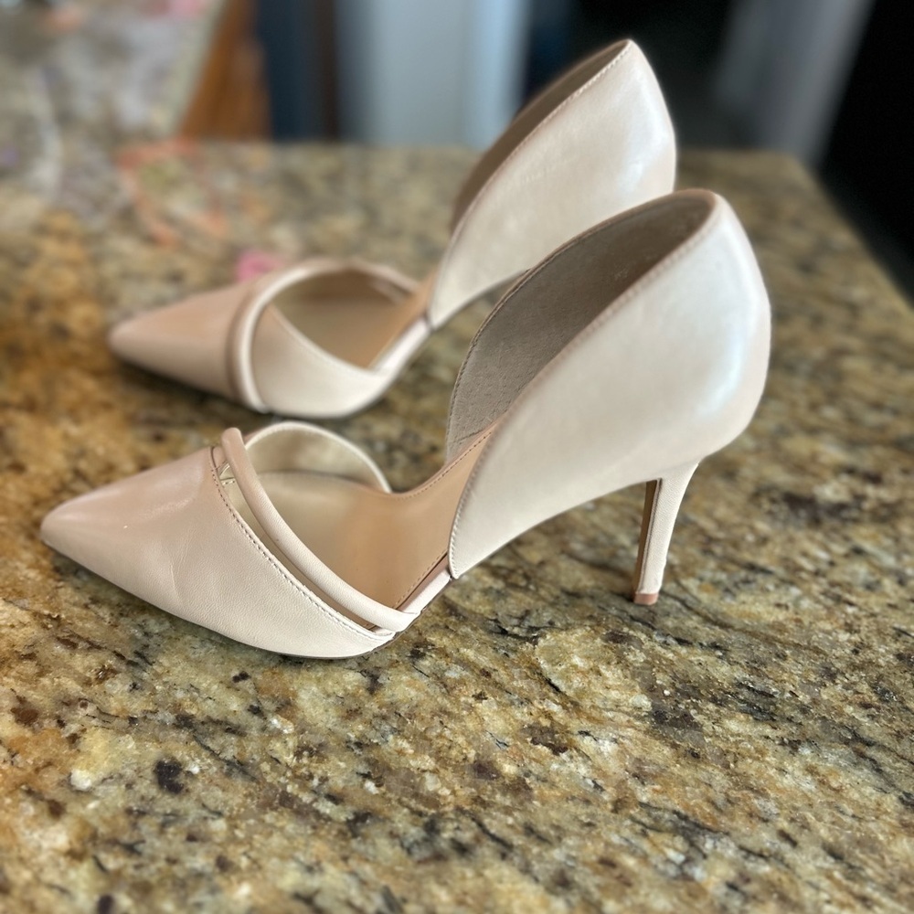 Vince Camuto | Pointed Toe Leather Heels | Size 8.5 - Picture 8 of 10